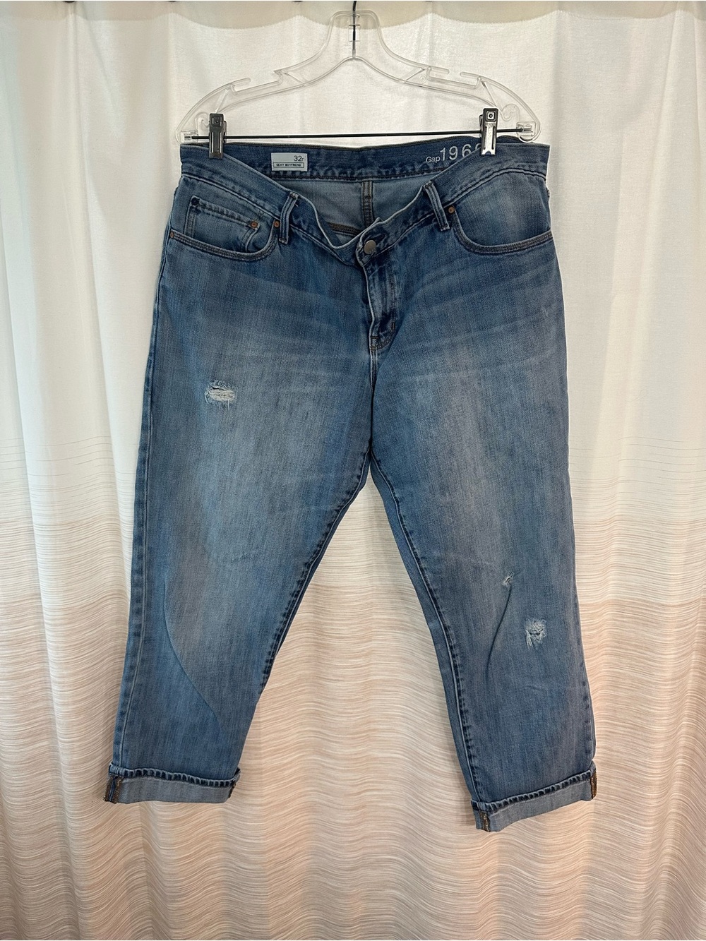 GAP Sexy Boyfriend Jeans Size 32